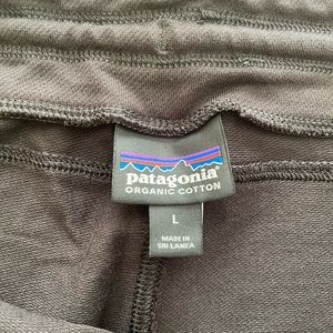 Women’s Patagonia organic cotton pants